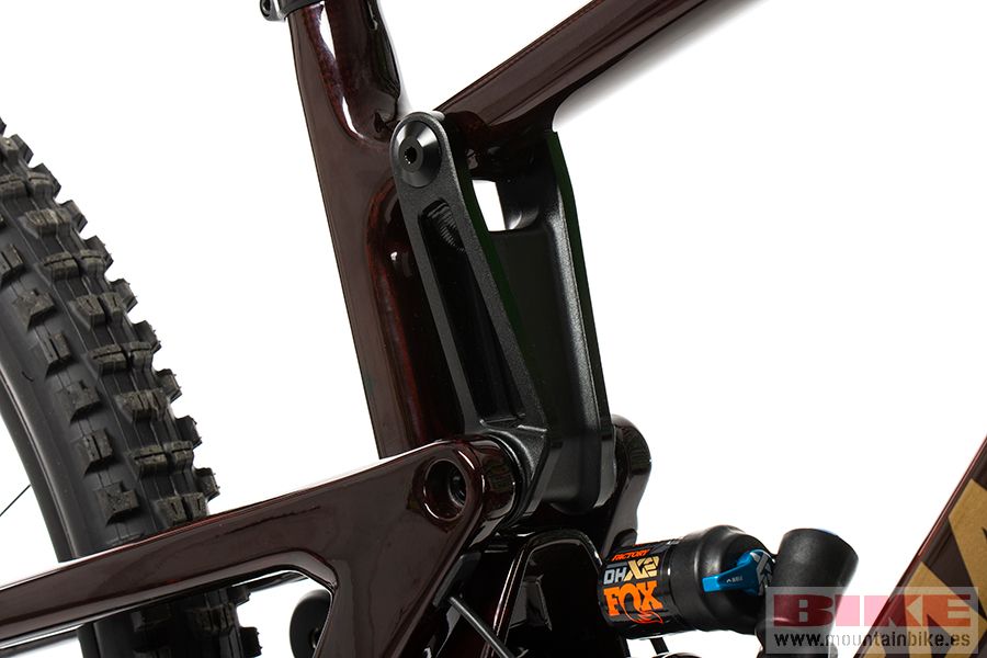 Estudio Santa Cruz Nomad (15)