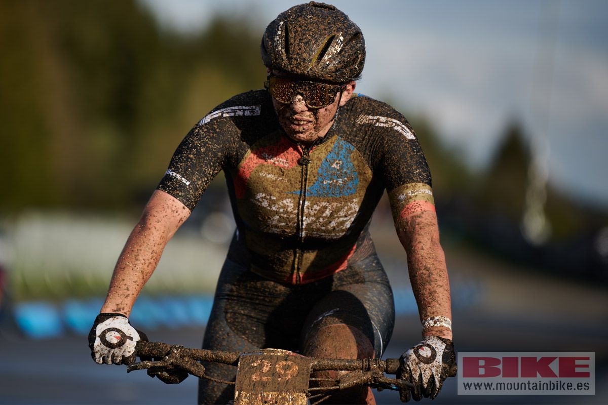 Copa del Mundo Nove Mesto 2021. Short Track. Fotos Frabanvisuals (10)