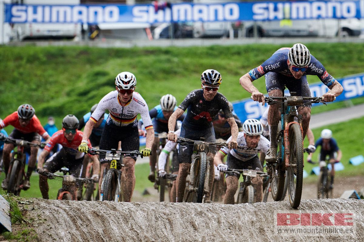 Copa del Mundo Nove Mesto 2021. Short Track. Fotos Frabanvisuals (39)