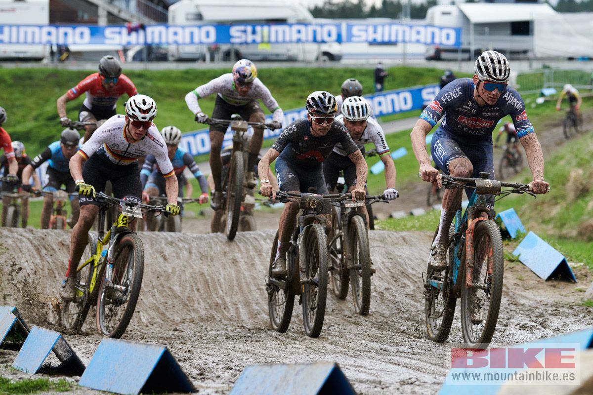 Copa del Mundo Nove Mesto 2021. Short Track. Fotos Frabanvisuals (40)