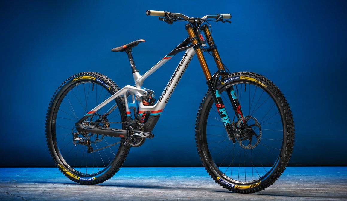 Mondraker Summum Carbon 2022
