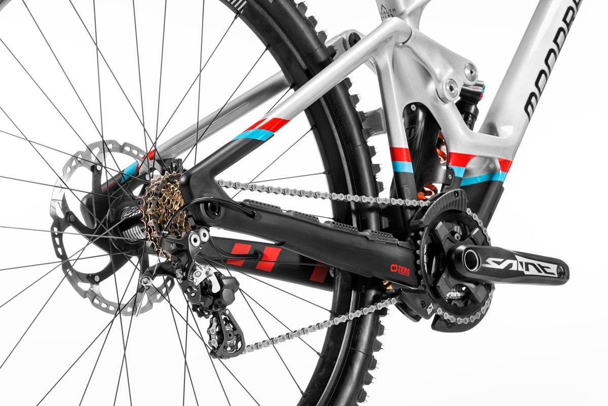 Mondraker Summum Carbon 2022 (24) Mondraker Summum Carbon 2022 (24)