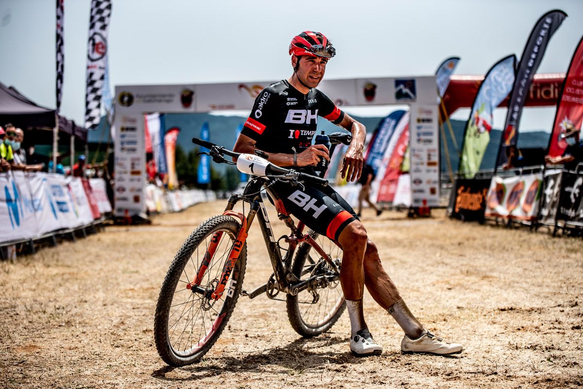 Campeonato de España XC David Valero tras conseguir su sexto título de Campeón de España Campeonato de España XC David Valero tras conseguir su sexto título de Campeón de España