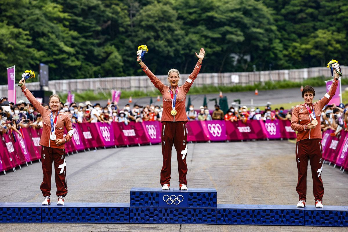Jolanda Neff rompe el maleficio en Tokio detalle Jolanda Neff rompe el maleficio en Tokio detalle