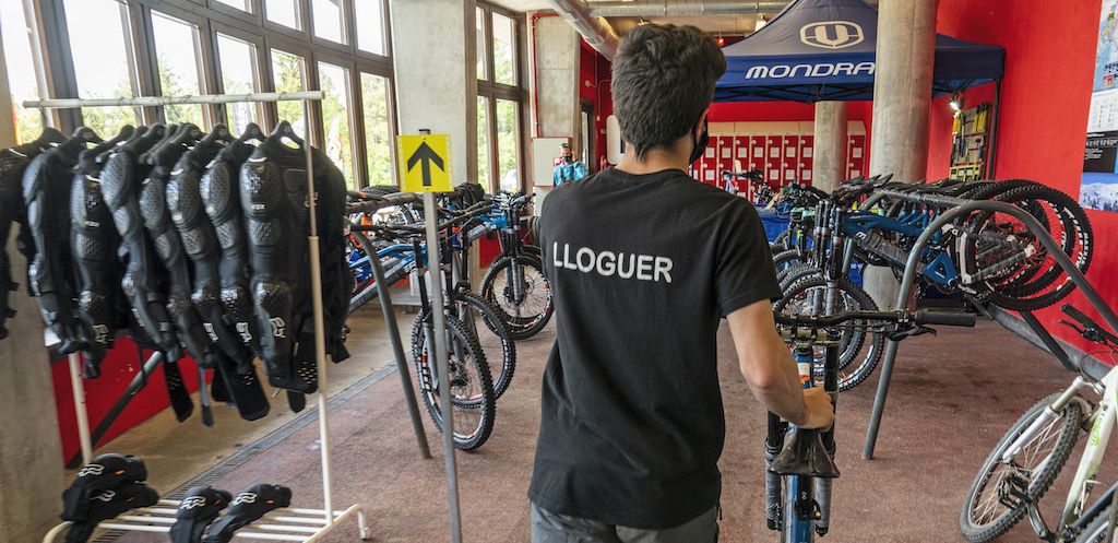ECONOMIA BICICLETArismo y bicicleta06ECONOMIA BICICLETArismo y bicicleta LM OML03904 ECONOMIA BICICLETArismo y bicicleta06ECONOMIA BICICLETArismo y bicicleta LM OML03904