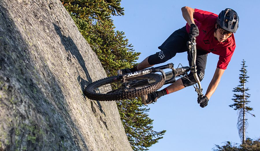 4 cosas que puedes hacer en tu bici para bajar con más seguridad