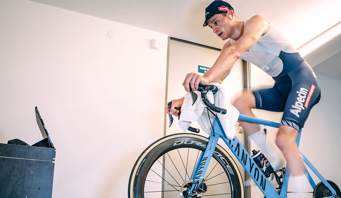 Zwift Academy Road. Puedes acabar en el equipo de Van der Poel detalle 11 Zwift Academy Road. Puedes acabar en el equipo de Van der Poel detalle 11