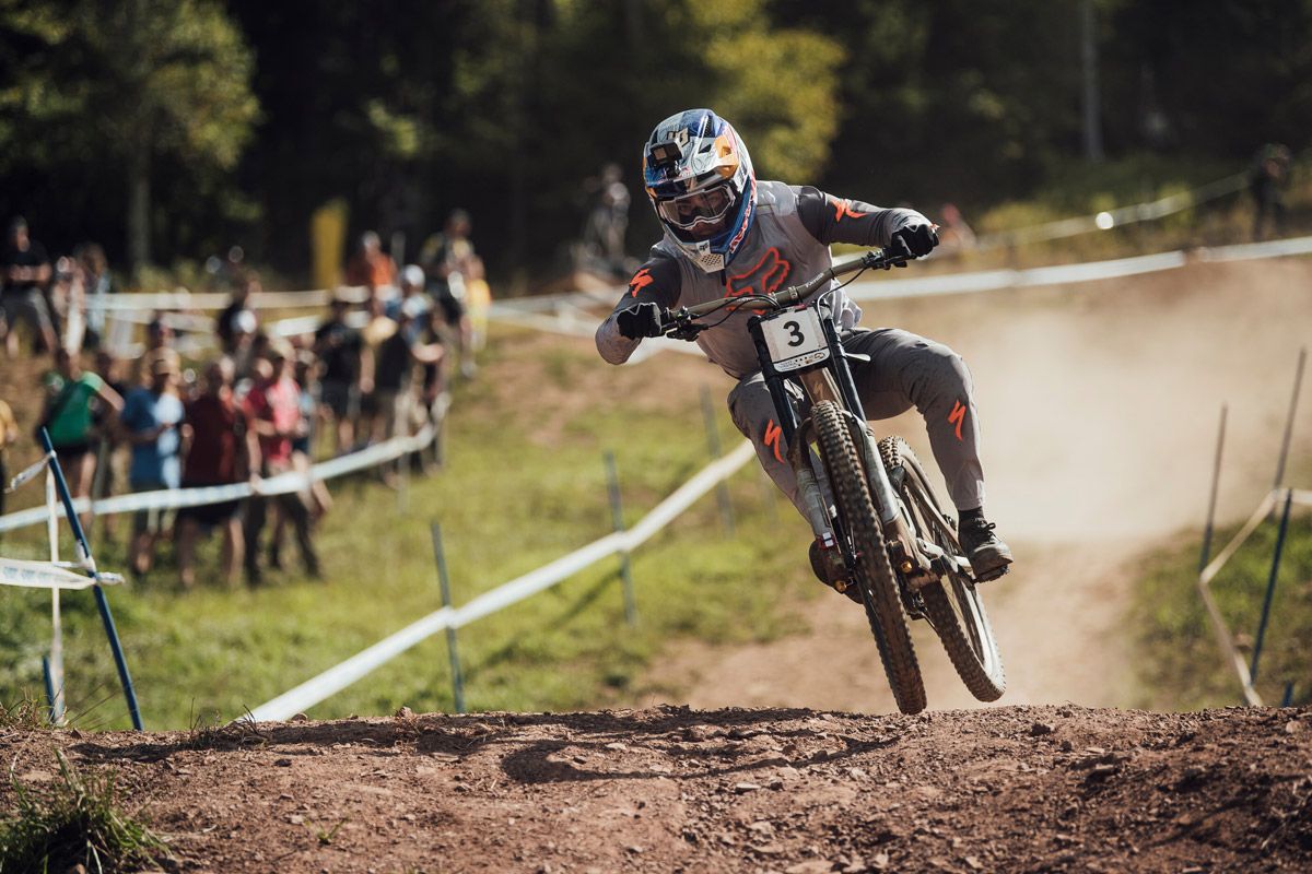Ángel Suárez, tercero en la emocionante final de la Copa del Mundo DH Bruni Ángel Suárez, tercero en la emocionante final de la Copa del Mundo DH Bruni