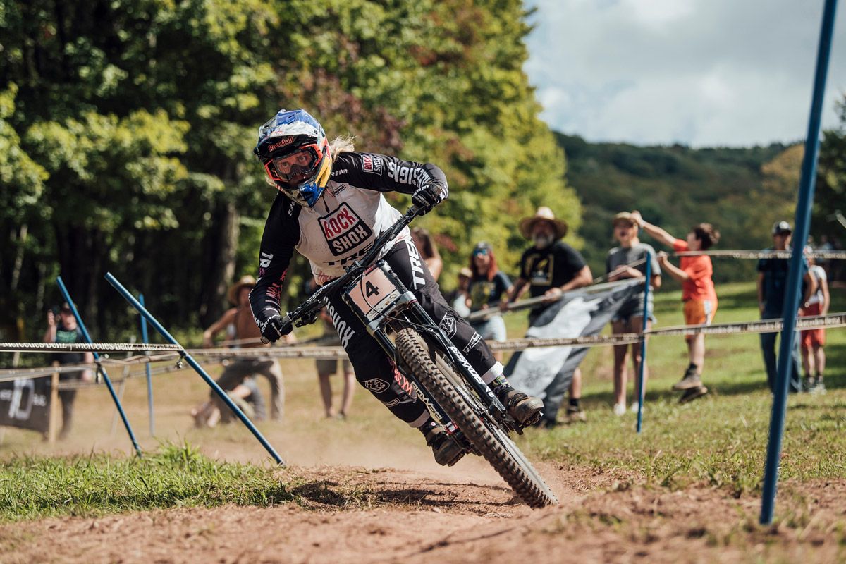 Ángel Suárez, tercero en la emocionante final de la Copa del Mundo DH hoell 2 Ángel Suárez, tercero en la emocionante final de la Copa del Mundo DH hoell 2
