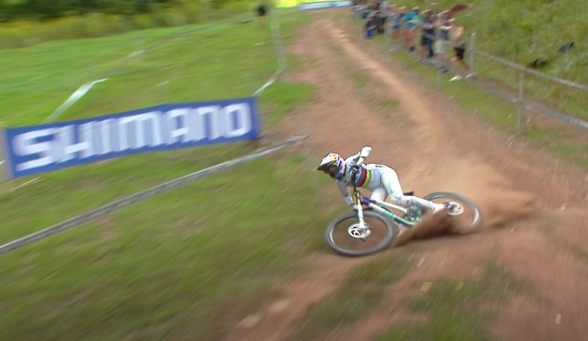 Ángel Suárez, tercero en la emocionante final de la Copa del Mundo DH caida Nicole Ángel Suárez, tercero en la emocionante final de la Copa del Mundo DH caida Nicole
