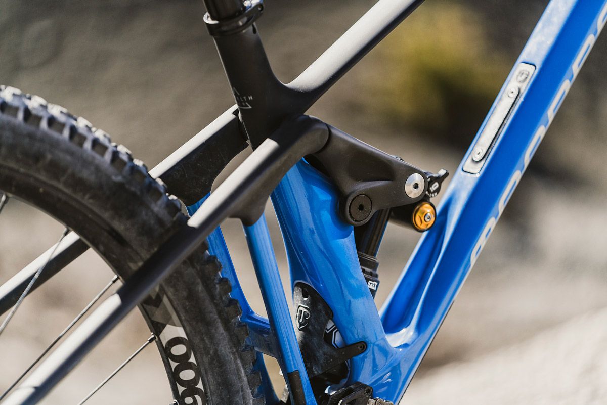 Mondraker renueva al completo la Foxy Carbon (4) Mondraker renueva al completo la Foxy Carbon (4)