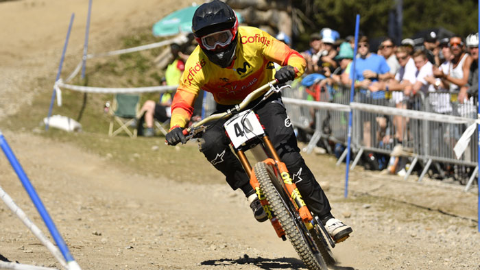 Álex Marín logra el puesto 20 en el mundial de Descenso