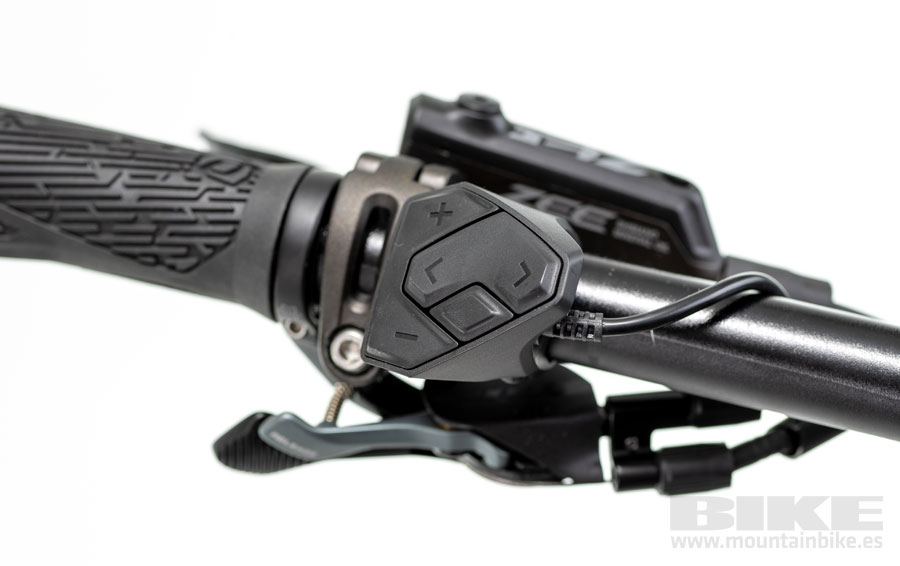Prueba: Scott Strike eRide 910