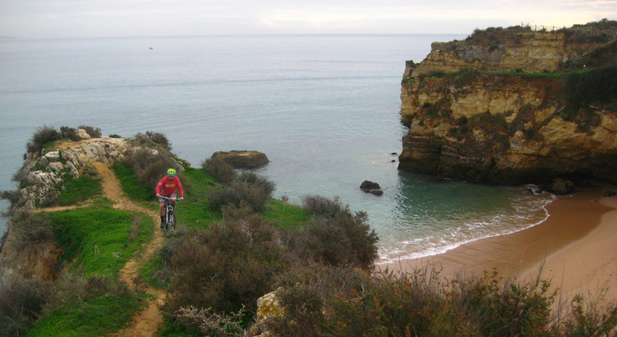 Algarve: mar & montaña