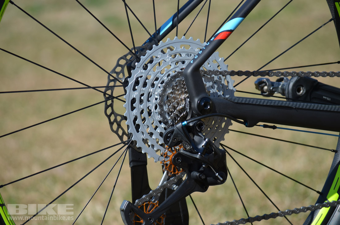 Vídeo: así es la Mondraker Podium RR de David Campos