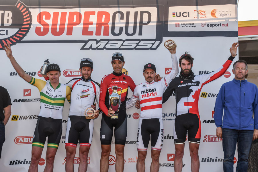 Arrolladora victoria de David Valero en la Super Cup Massi de Barcelona