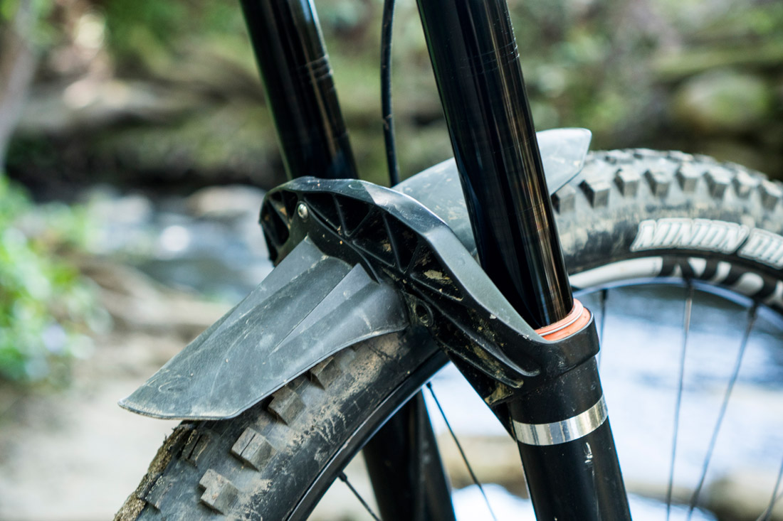 Hayes presenta la colección Enduro