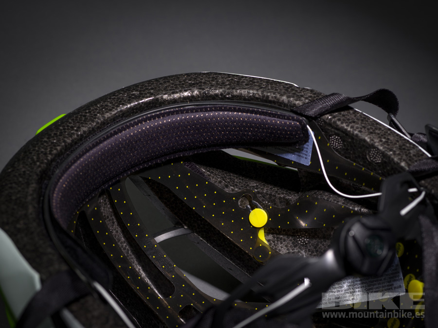 Cascos MIPS XC 2019: Oakley Aro 5