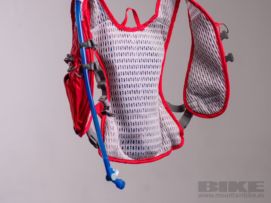 Mochilas de hidratación: Camelbak Chase Bike Vest