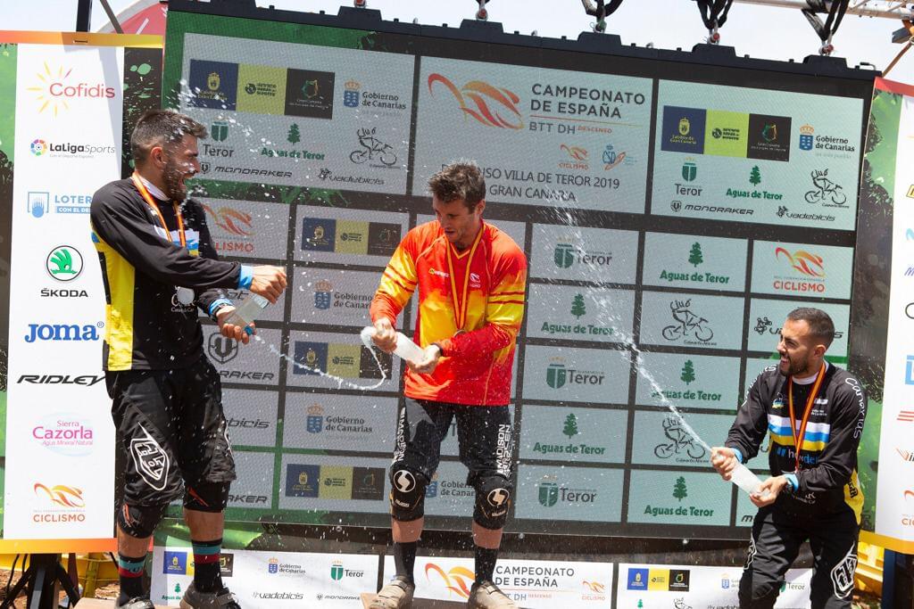 Telma Torregrosa y Álex Marín Campeones de España de DH