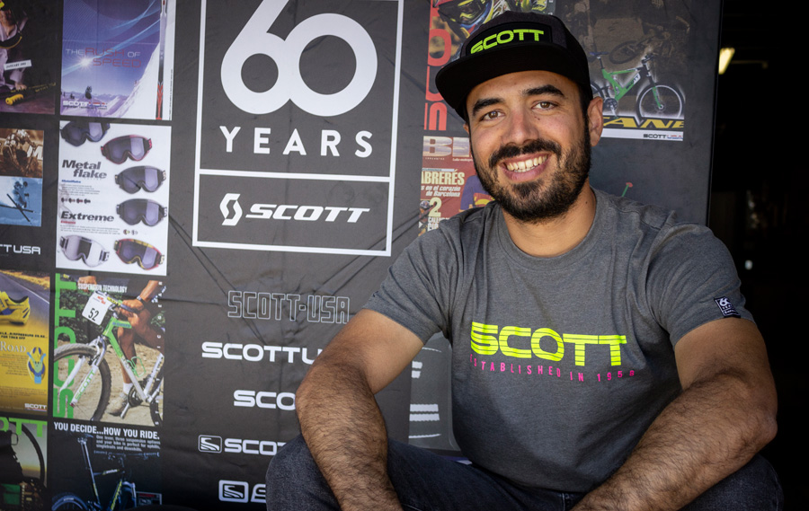 Scott: DIDAC SABATÉ (RESPONSABLE DE MARKETING)  