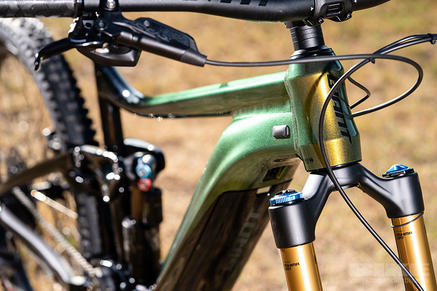 Nueva Giant Reign E   PRO 2020