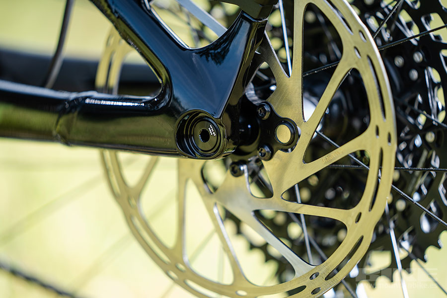 Nueva Giant Reign E   PRO 2020