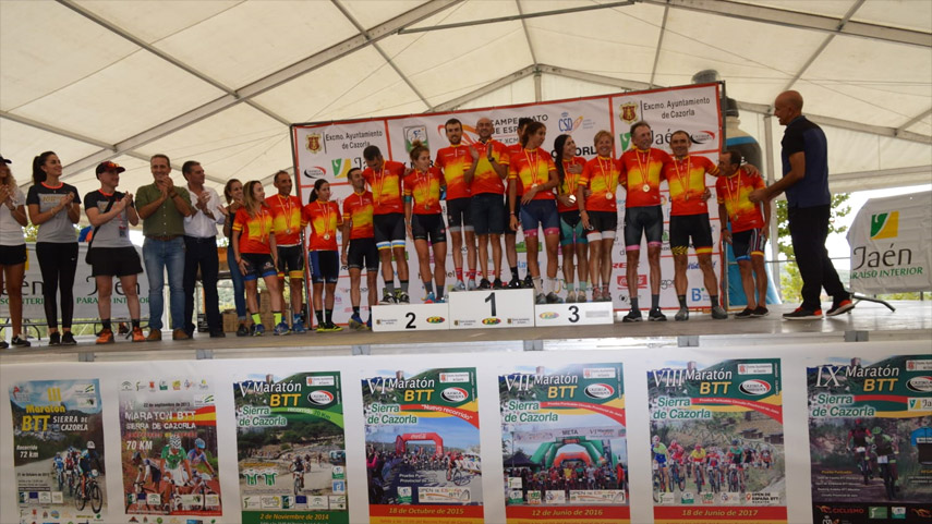 Claudia Galicia y  Pablo Guerrero, campeones de España Maraton