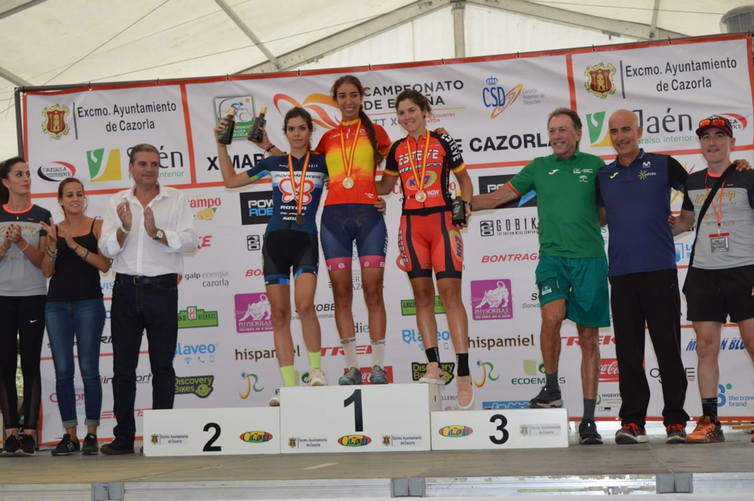 Claudia Galicia y  Pablo Guerrero, campeones de España Maraton