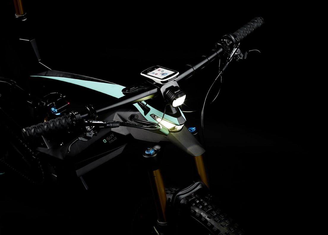 Bianchi sorprende con su e-SUV 2020