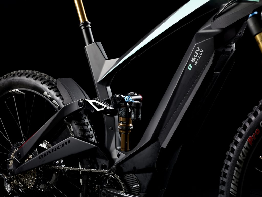 Bianchi sorprende con su e-SUV 2020