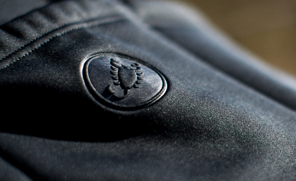 Colección Castelli Blackout