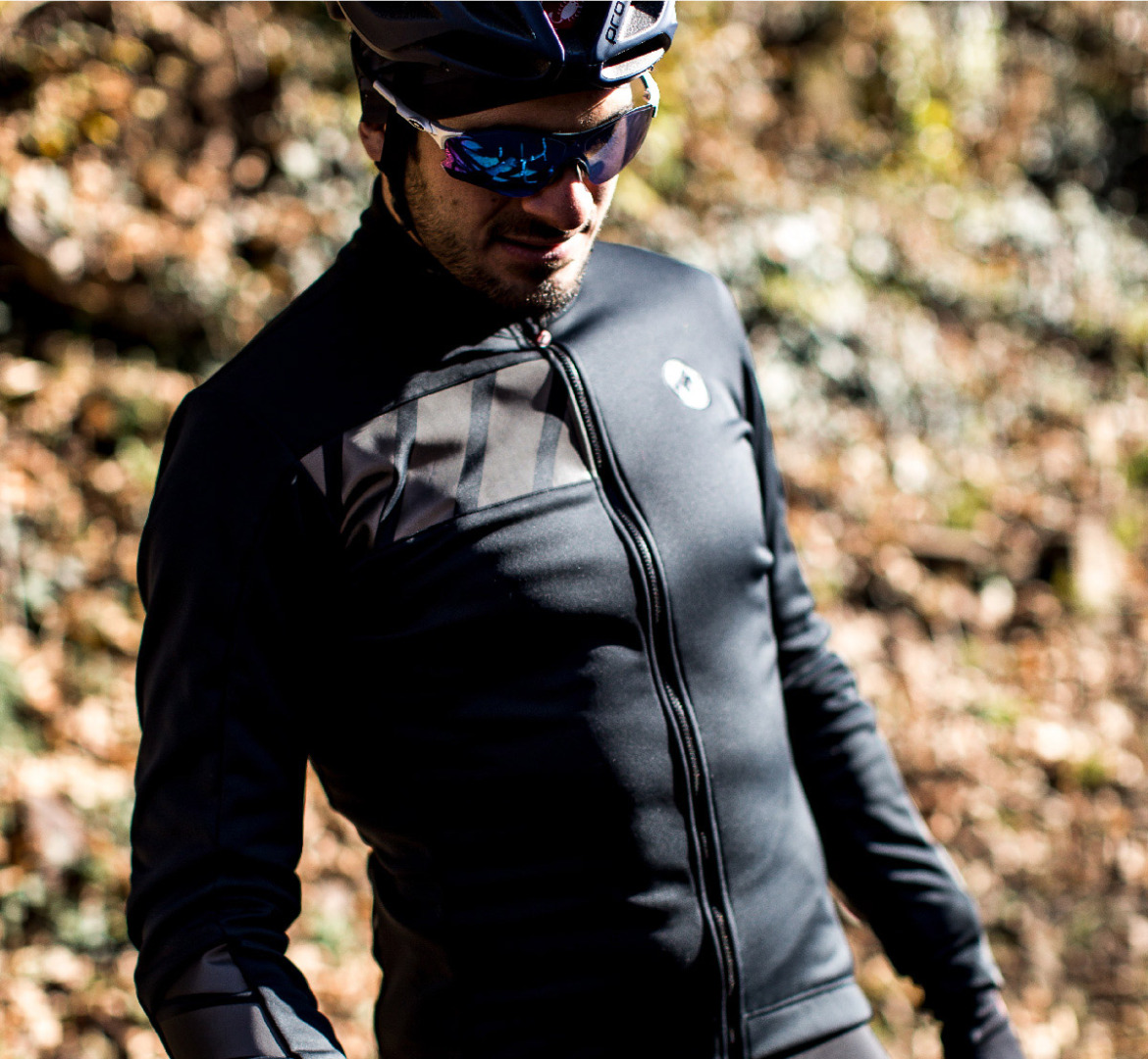 Colección Castelli Blackout