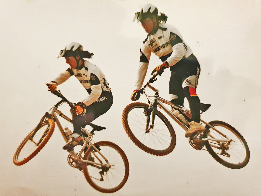 Hermanos y pros del MTB en España