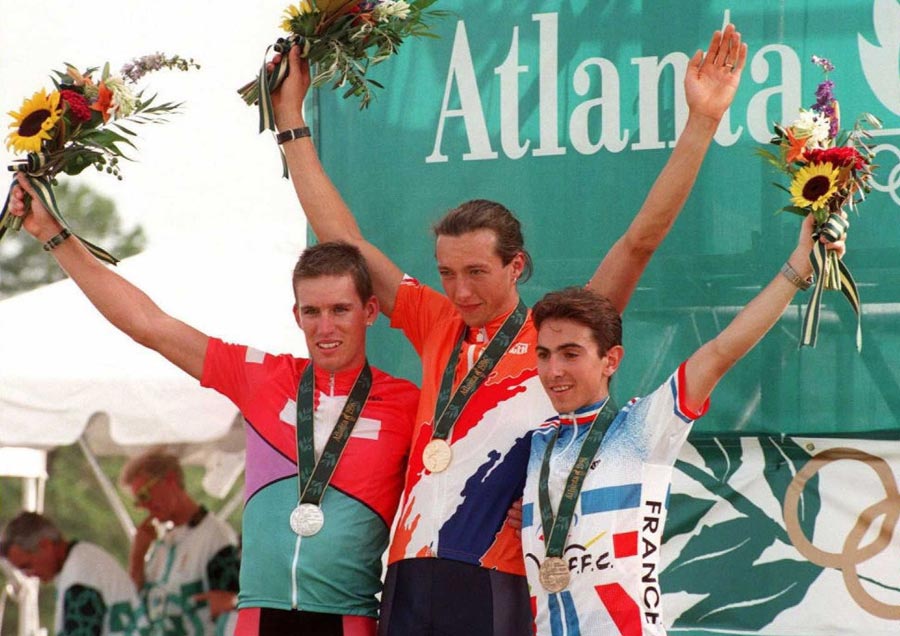 3 bikers que bajaron del cielo