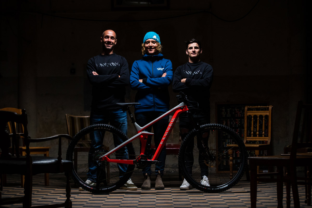 Así son las dos nuevas Canyon Strive CFR: más rendimiento