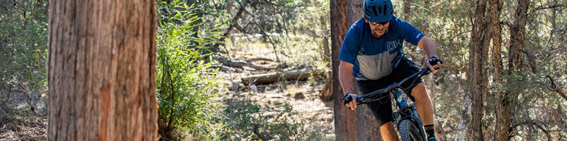 Rodillo VS salir con la bici. ¿Qué entrena más?
