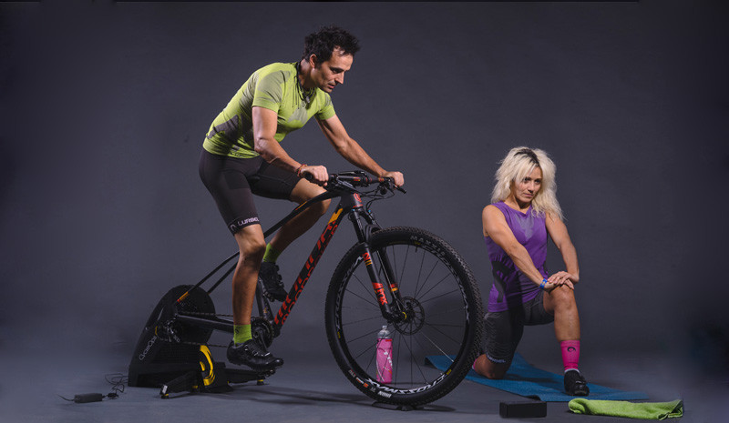 Top 10 MTB: 3 cosas que no debes hacer al aparcar tu bici