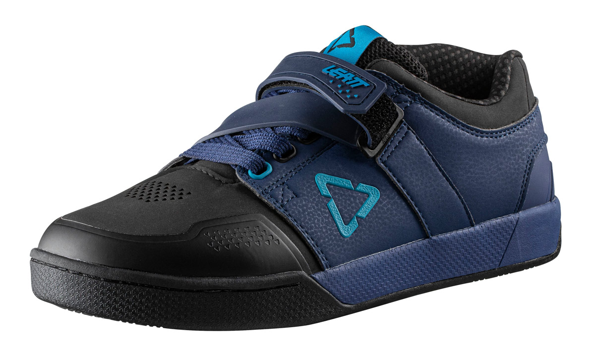 Cómo son las primeras zapatillas de Leatt